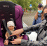 Тюменские автоинспекторы провели экспресс-уроки по безопасной перевозке пассажиров у детских садов - ГИБДД
