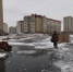 Тюменцы начали выходить на еще неокрепший лед - ГТРК Регион-Тюмень