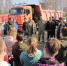Вадим Долгих помог очистить территорию - Городская Дума