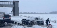 На трассе Екатеринбург – Тюмень BMW улетела в кювет, пострадали двое детей - MegaTyumen.Ru