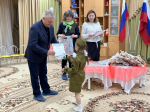 Александр Григорьев поощрил участников детского конкурса рисунков