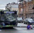 Автобус и легковой автомобиль столкнулись в центре Тюмени - Newsprom.Ru