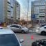 В Тюмени во дворе многоэтажки автомобиль сбил ребенка - Комсомольская правда