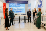 Семьям погибших героев вручили восстановленные кители