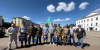 Тобольские партийцы выразили благодарность военнослужащим и ветеранам ВДВ - ЛДПР