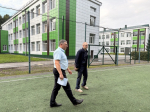 Владимир Баянов проверил готовность ишимской школы к началу учебного года