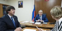 Александр Моор провел прием жителей региона по личным вопросам - Губернатор Тюменской области
