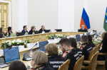 Александр Моор вручил благодарственные письма победителям чемпионата "Абилимпикс"