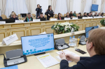 Александр Моор вручил благодарственные письма победителям чемпионата "Абилимпикс"
