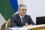 Александр Моор вручил благодарственные письма победителям чемпионата "Абилимпикс"