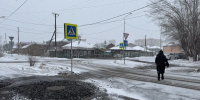 Возвращаемся к работе: в заснеженной Тюмени 12 января скопились жуткие пробки - Комсомольская правда