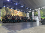 Тюменцы хором спели "Священную войну" с ансамблем Александрова