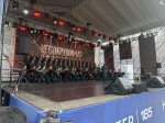 Тюменцы хором спели "Священную войну" с ансамблем Александрова
