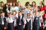 В Тюменской области ветераны СВО проводили в первый класс детей погибших товарищей